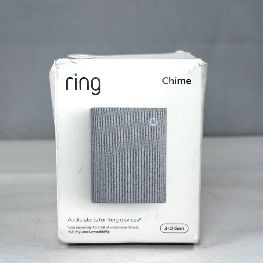 Ring Chime 3rd Gen Wireless plug-in Door Chime Home Security / New in Box